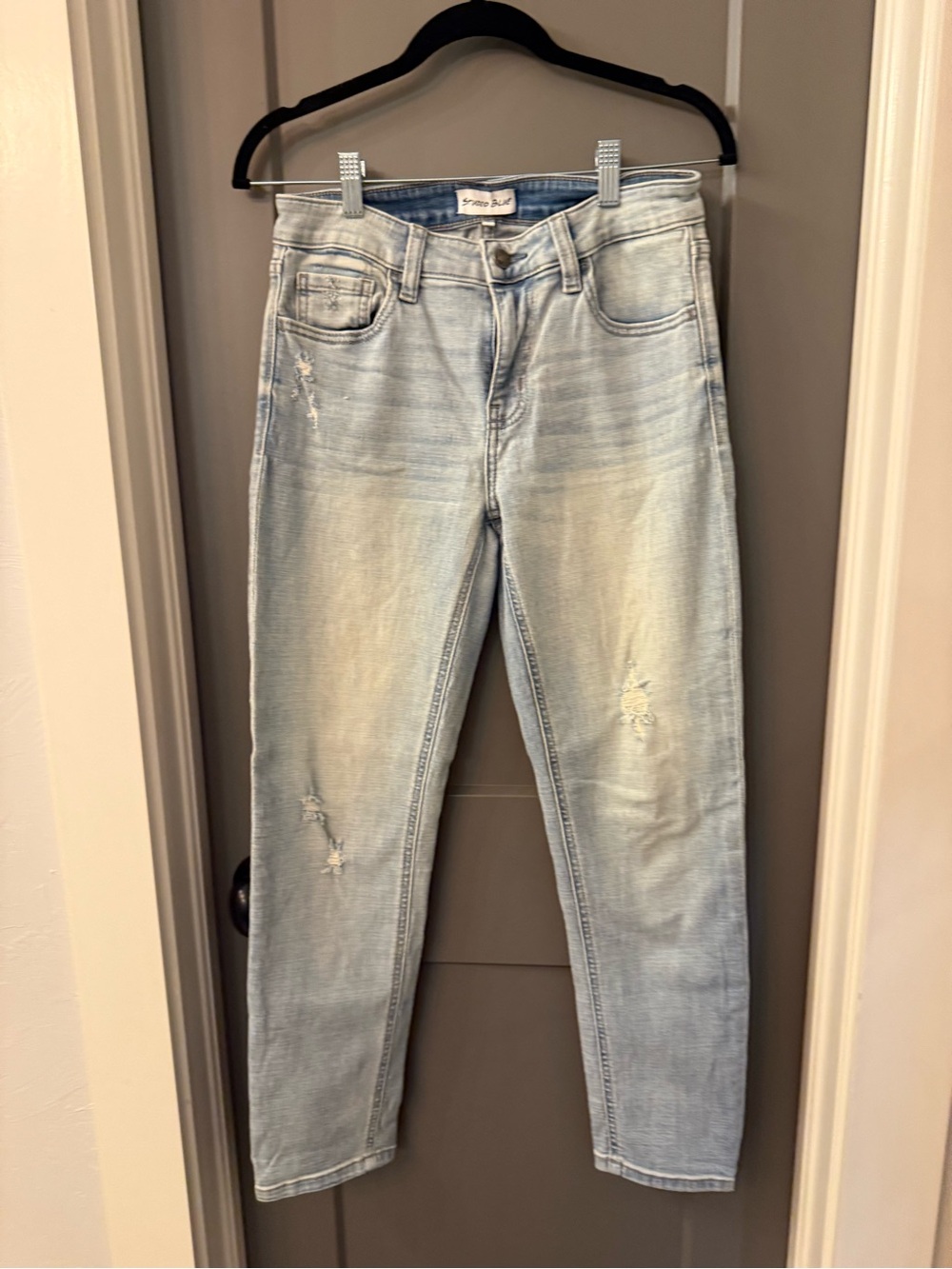Studio Blue Light Wash Distressed Ankle Slim Straight Jeans Size 27